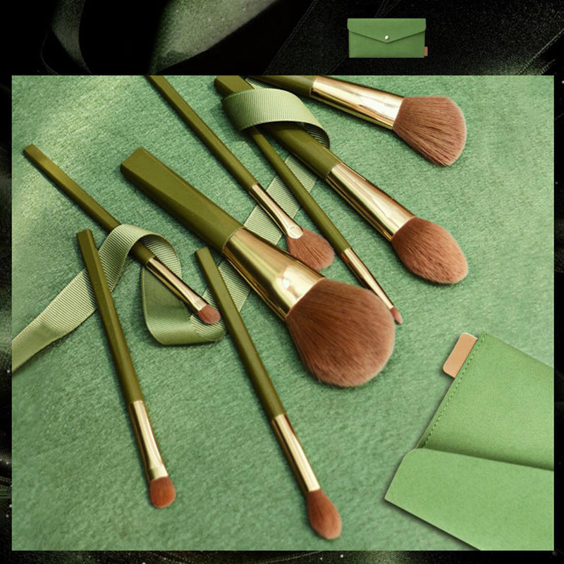 EmeraldGlow 8-Piece Soft Shimmering Makeup Brush Set